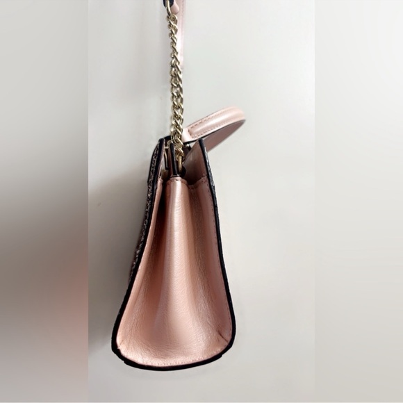 KATE SPADE NY GLITTER CROSSBODY BEAUTIFUL PRE LOVED CONDITION - Picture 7 of 9